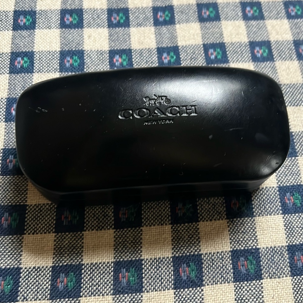 💙Coach oversized sunglasses case - Picture 1 of 5